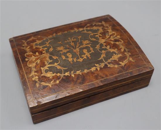 A Sorrento box containing assorted pocket knives and sundries